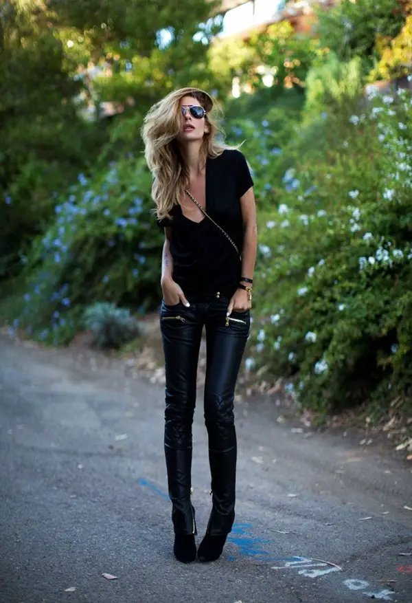 All Black Outfits Ideas for Teens (11)