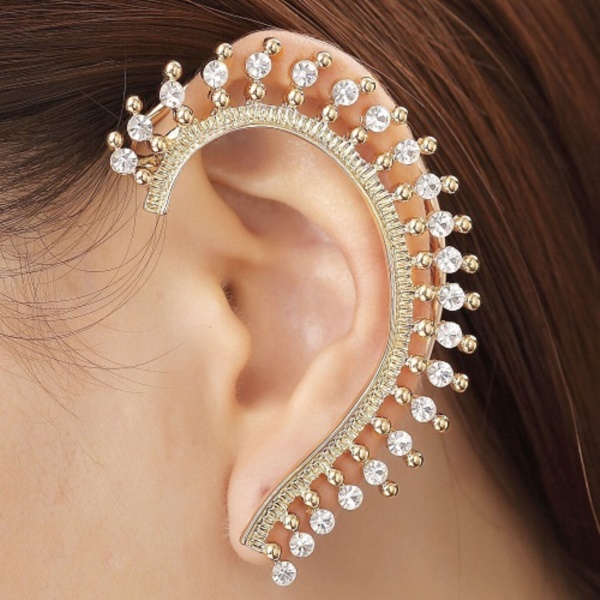 Insanely Gorgeous Examples of Cute Ear Piercing0051