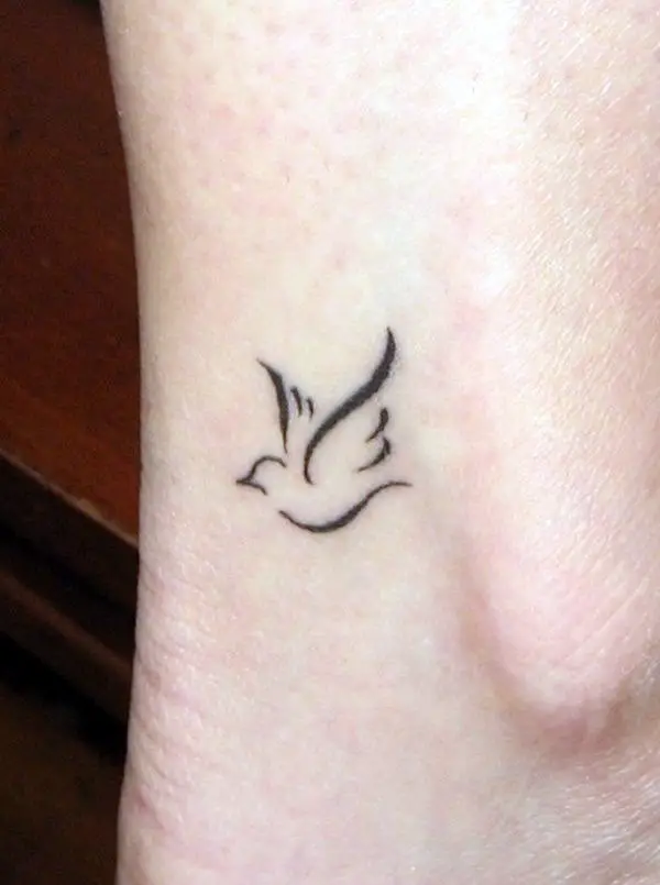 Cute Tiny Tattoos for Girls (17)