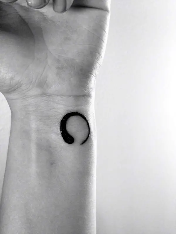 Simple Tattoos With sophisticated Meaning (5)