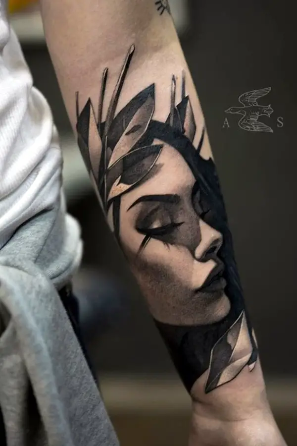 Black And Grey Tattoo Ideas For Girls (23)