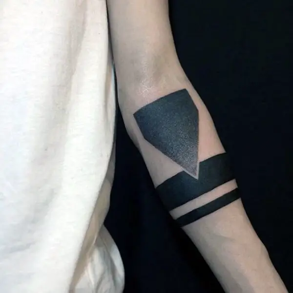 Masculine Armband Tattoo Designs for Men (3)