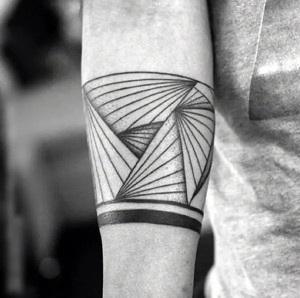 Masculine Armband Tattoo Designs for Men (36)
