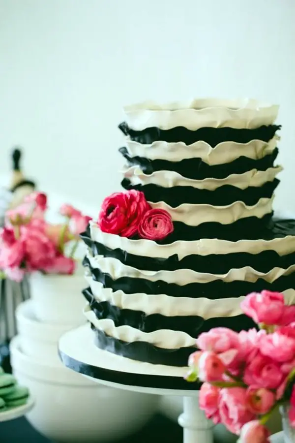 Wedding Anniversary Cake Ideas (12)