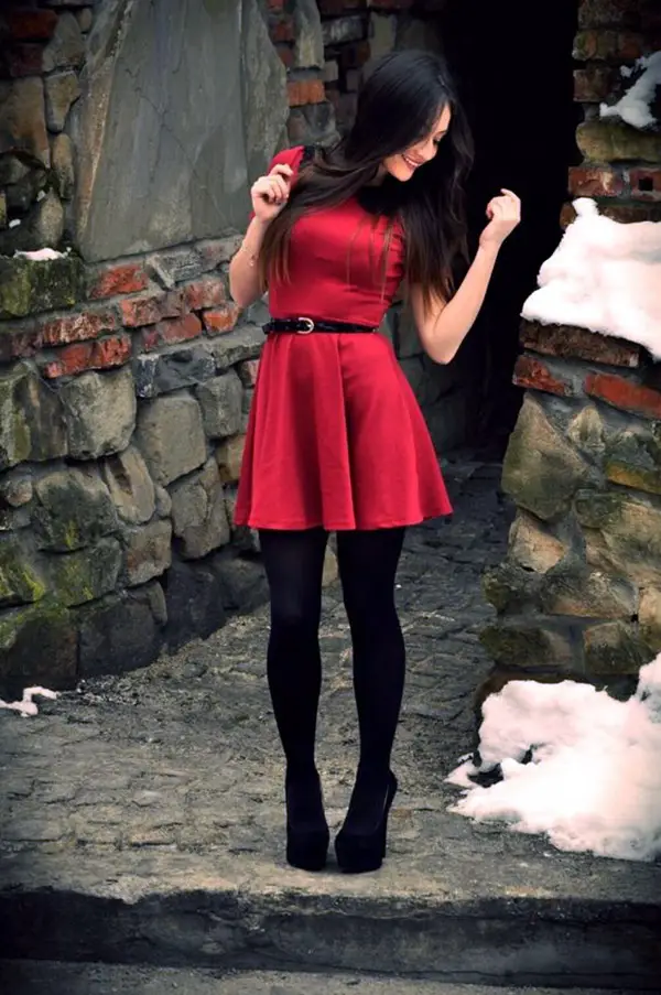exclusive-christmas-party-outfit-ideas-28
