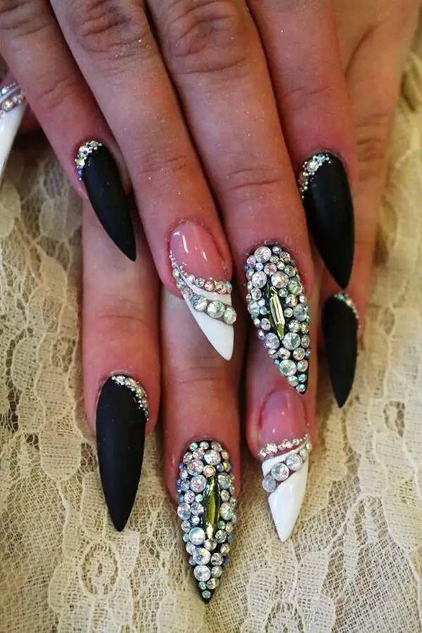 Glamorous-Bling-Nail-Art-Designs-for-2017