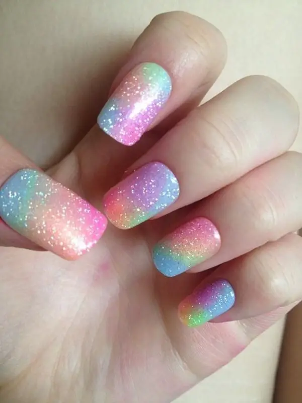 Splashy-Rainbow-Nail-Art-Ideas-to-Try-This-Year