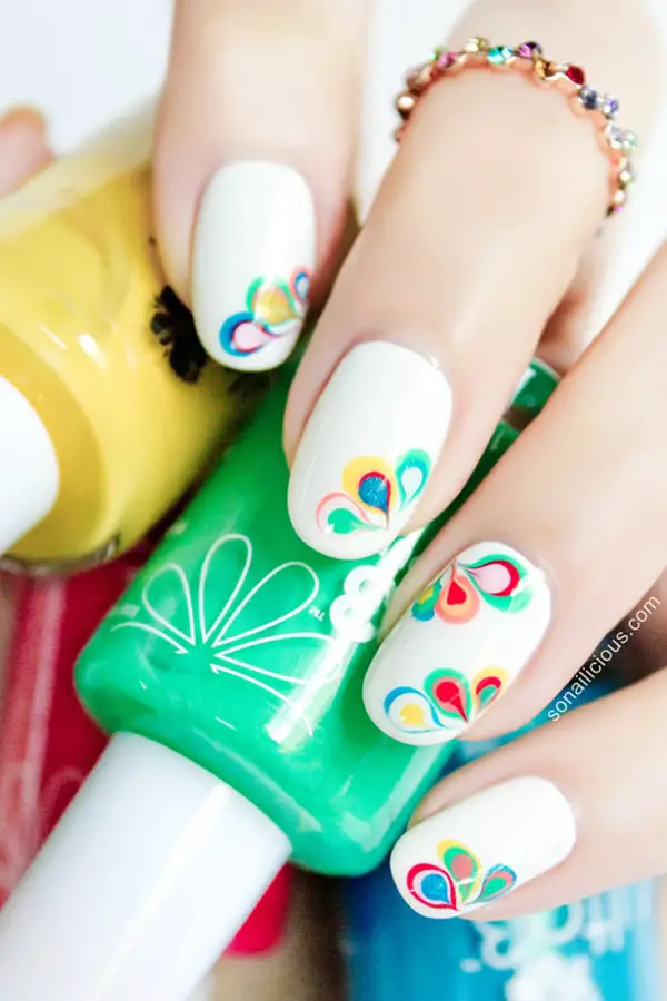 Splashy-Rainbow-Nail-Art-Ideas-to-Try-This-Year