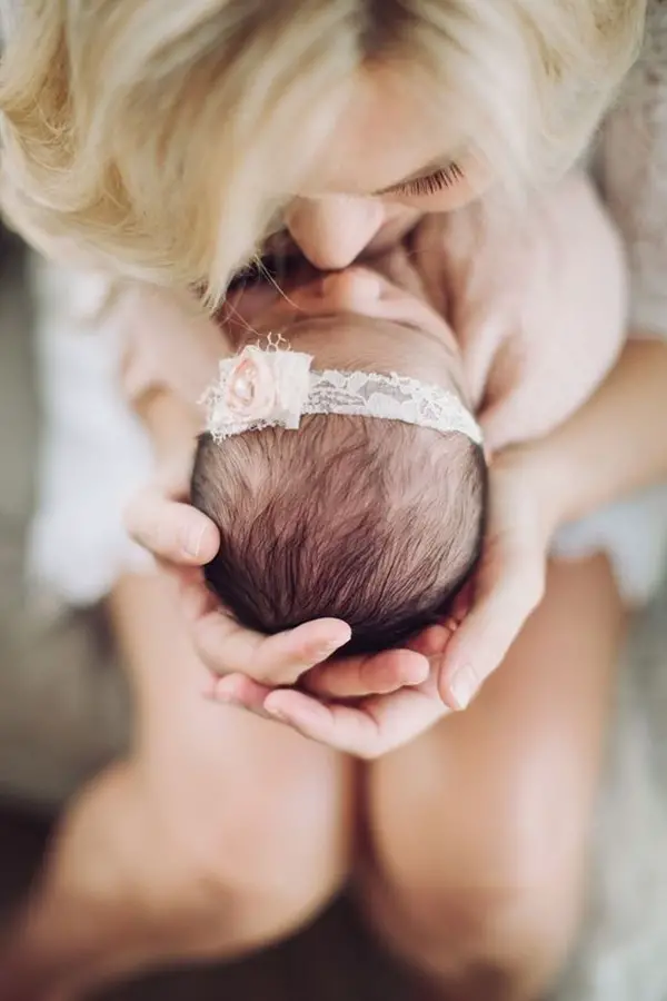 Cute-Newborn-Baby-Photography-Ideas-and-Tips