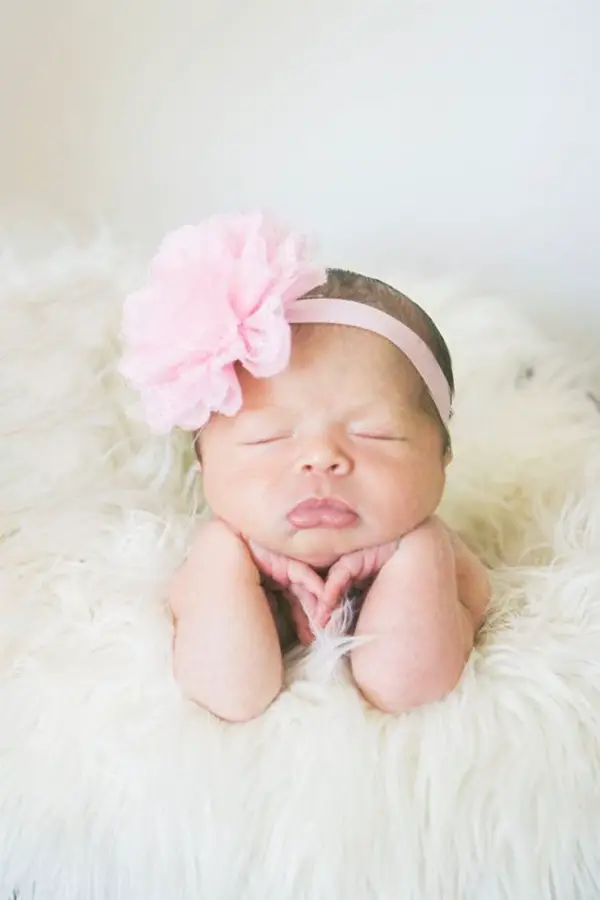 Cute-Newborn-Baby-Photography-Ideas-and-Tips