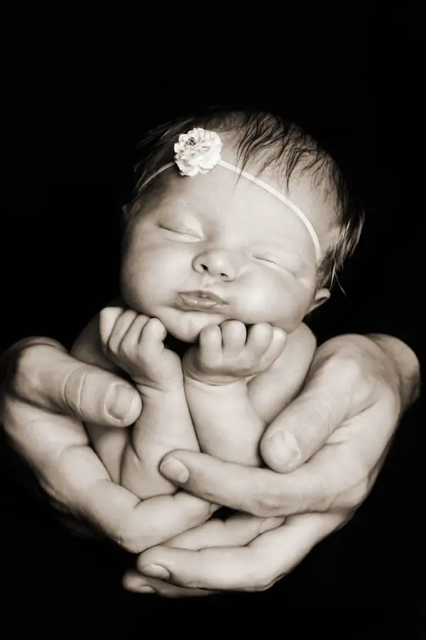 Cute-Newborn-Baby-Photography-Ideas-and-Tips