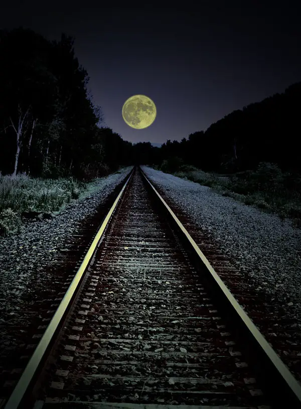 Fascinating-Full-Moon-Photography-Tips-and-Ideas