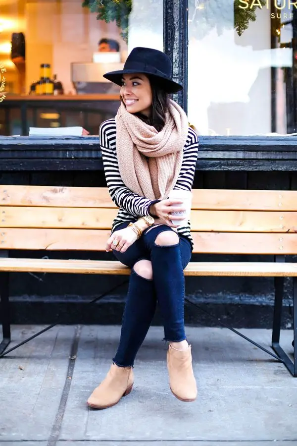 Cozy-Winter-Outfit-Ideas-For-Women