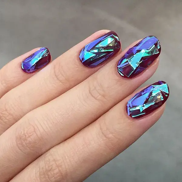 Futuristic-Nail-Art-Designs-to-Look-Unique-in-2018