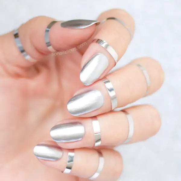 Futuristic-Nail-Art-Designs-to-Look-Unique-in-2018