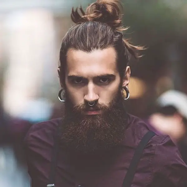 Sexy-Hairstyles-For-Bearded-Men