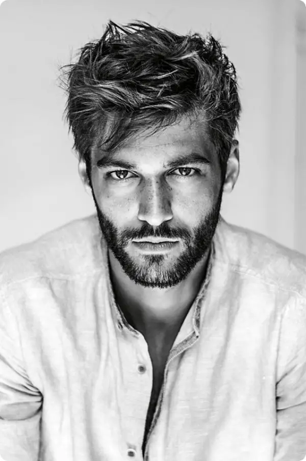 Sexy-Hairstyles-For-Bearded-Men