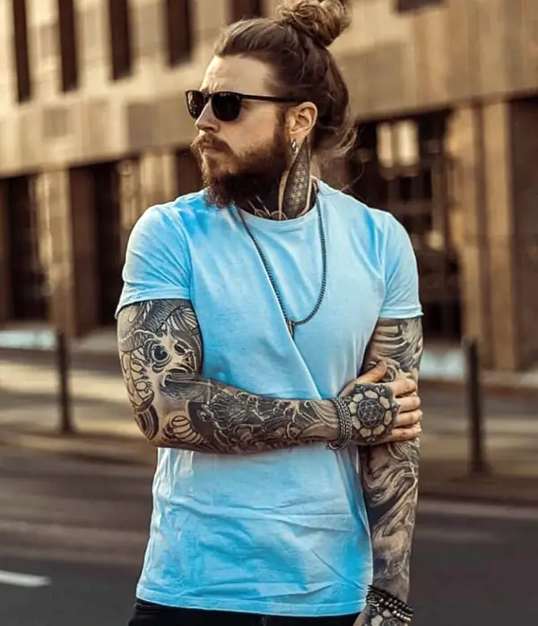 Sexy-Hairstyles-For-Bearded-Men