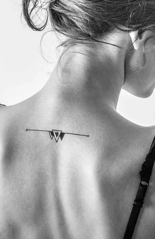 Tiny-Tattoos-With-Significant-Meaning