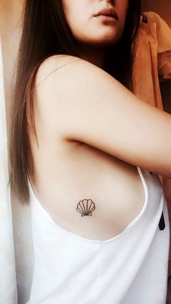 Tiny-Tattoos-With-Significant-Meaning