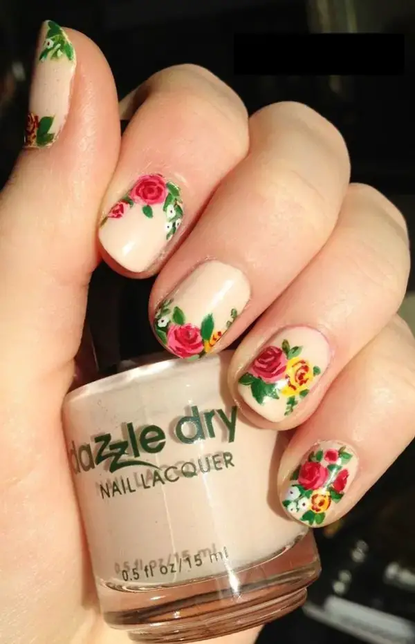 Cute Floral Nail Art Designs For This Autumn