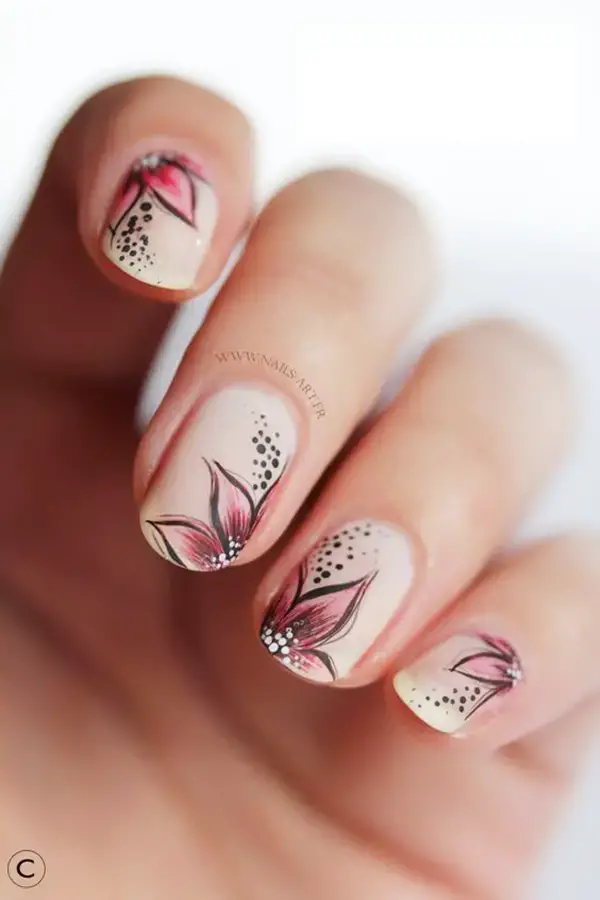 Cute Floral Nail Art Designs For This Autumn