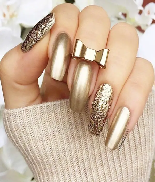 40 Gorgeous Nail Art Looks To Wear This Holiday - Greenorc
