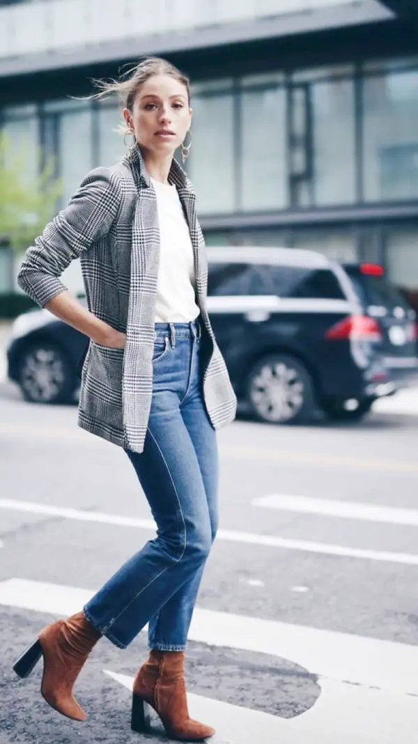 Professional Yet Simple Office Outfit Ideas for This Winter